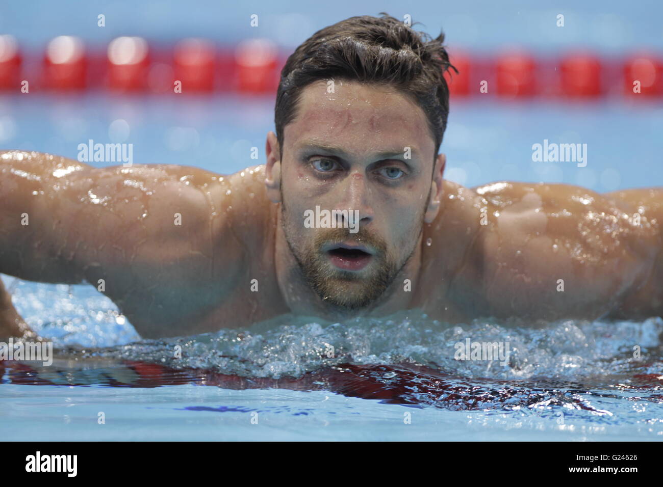 Londres, Angleterre : 19 mai 2016 Luca Dotto Italia nageur dans la 2e demi-finale du 100 m nl aquatiques centre de Londres Banque D'Images