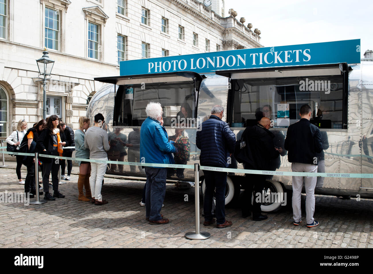 Photo de Londres. Somerset House. Remorque Airstream pour vendre des billets. Banque D'Images