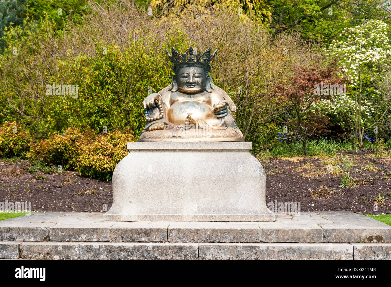 17e siècle statue de Bouddha chinois dans le domaine de Sandringham, Norfolk House. Banque D'Images