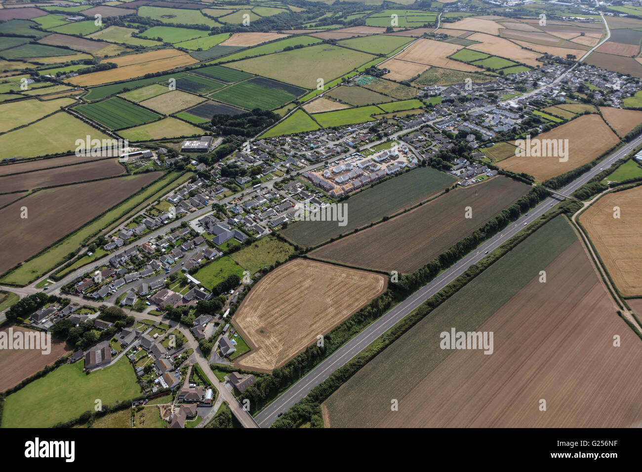 Une vue aérienne du village de Cornouailles Connor Downs Banque D'Images