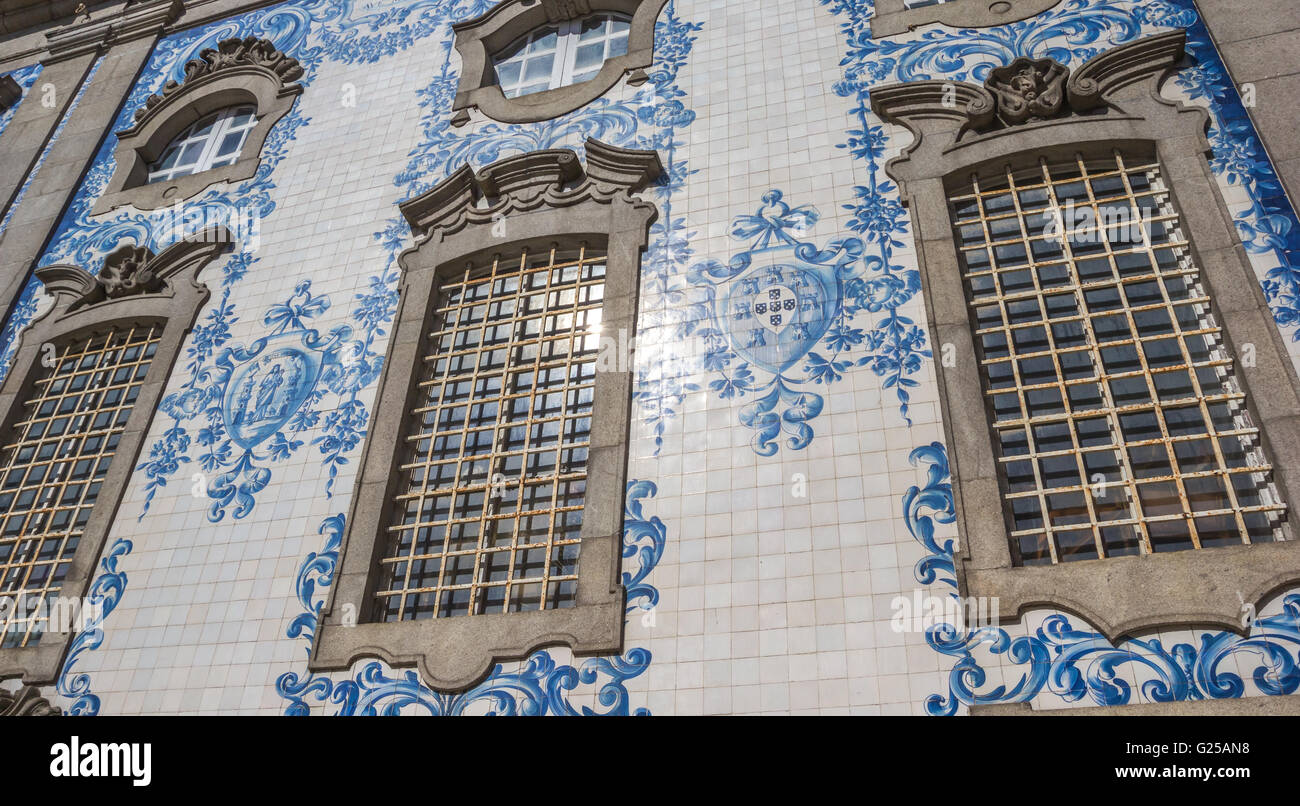 Traditional portuguese tiling Banque de photographies et d'images à haute  résolution - Alamy