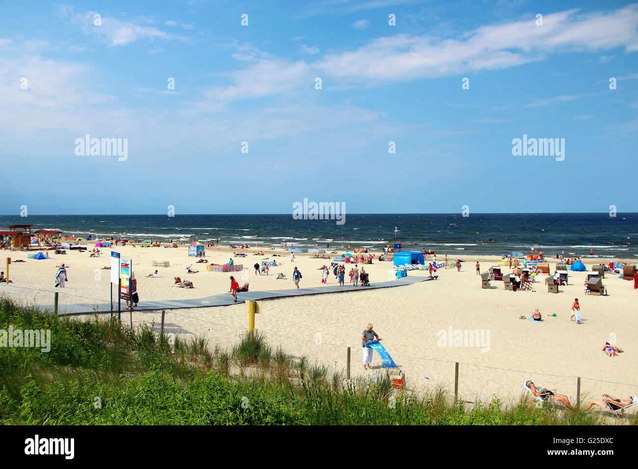 Plage de la mer Baltique populaires à Swinoujscie sur Usedom island en Pologne Banque D'Images