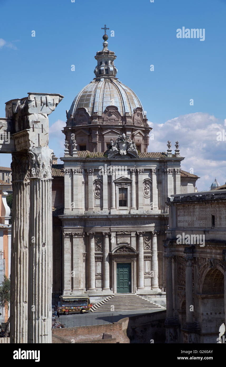 Santi Luca e Martina, une église en forme de dôme à Rome, Italie, par Pietro da Cortona, années 1630 et années 1640. Banque D'Images