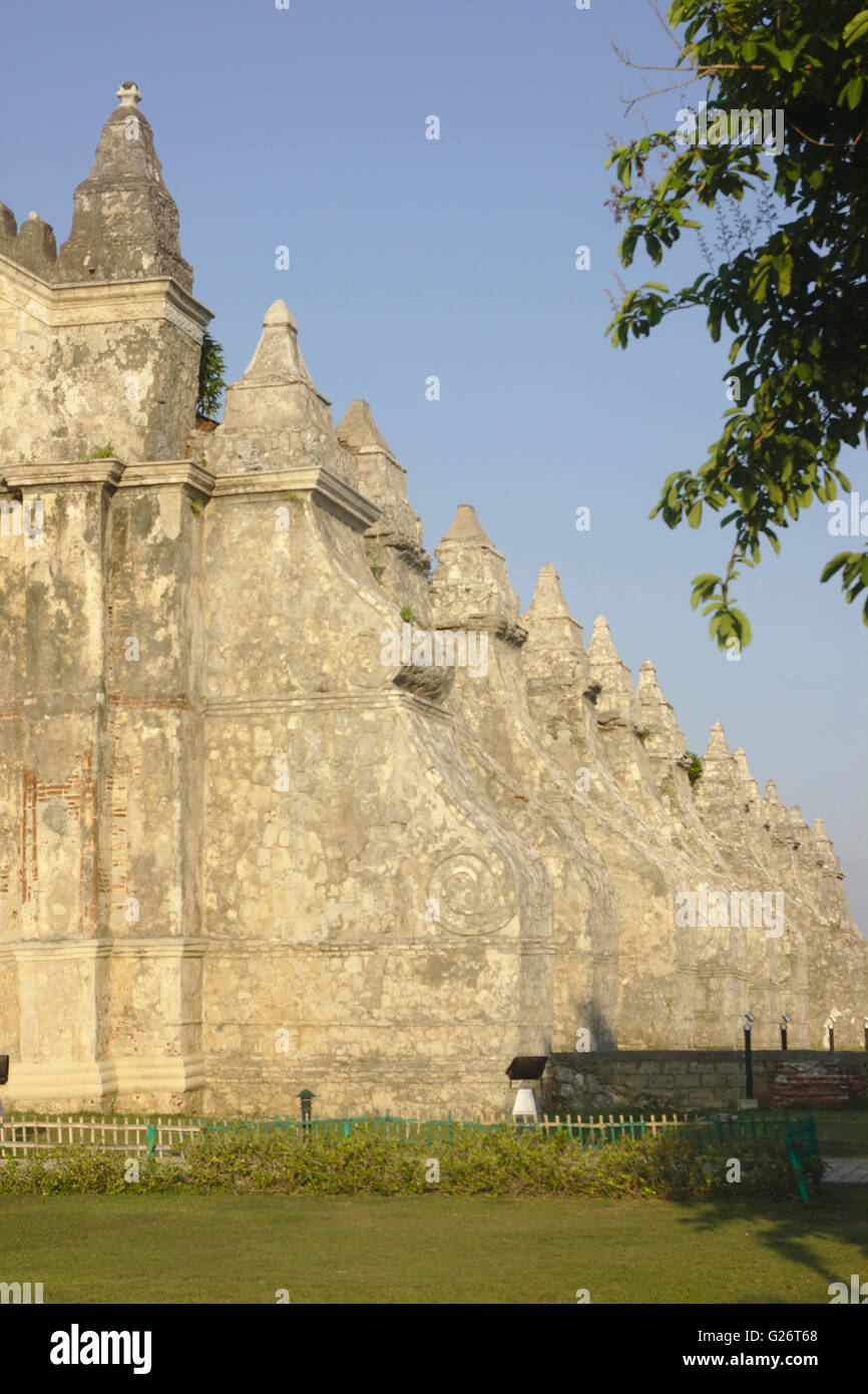 Église de Paoay, près de Laoag, dans le nord de Luzon, Philippines Banque D'Images