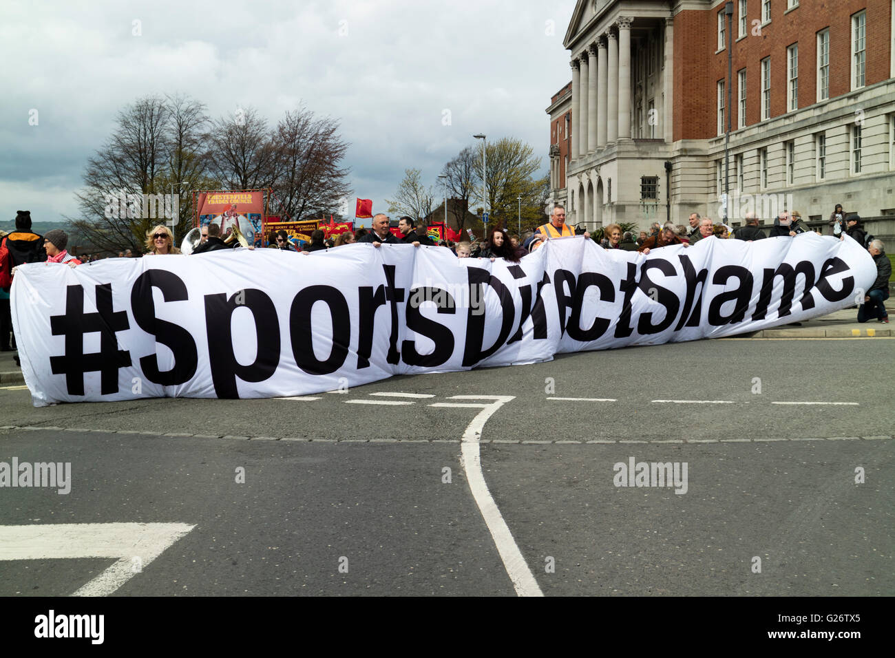 Chesterfield Derbyshire peut annuelle du travail jour/mars rally à travers des rues de l'Angleterre Banque D'Images