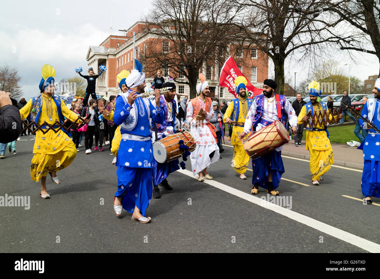 Chesterfield Derbyshire peut annuelle du travail jour/mars rally à travers des rues de l'Angleterre Banque D'Images