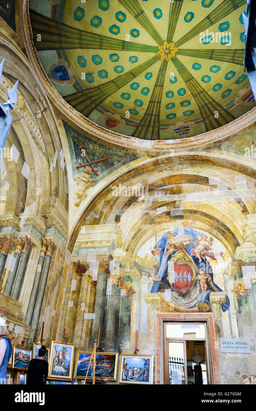 Sedil Dominova ou Sedile Dominova un ancien noble demeure maintenant une galerie d'art et restaurant Sorrento Amalfi Coast Italie Europe Banque D'Images