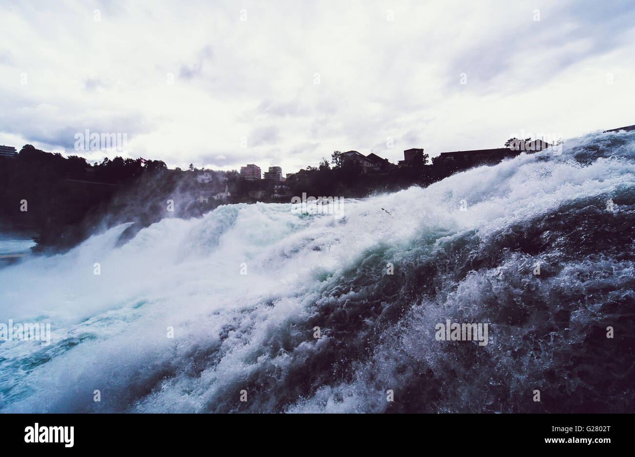 Close up d'une énorme cascade cascade cataract Banque D'Images