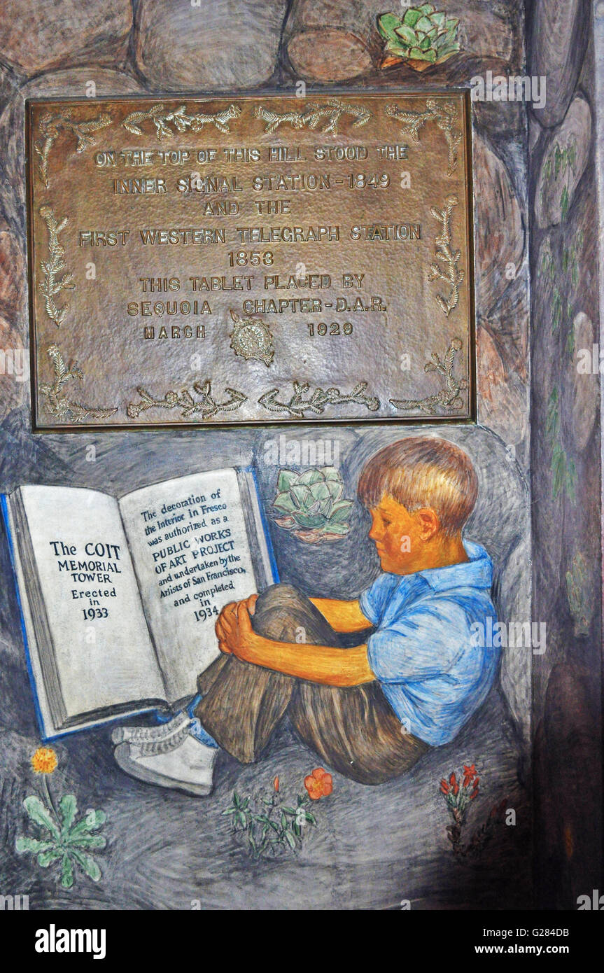 San Francisco : les intérieurs de la Coit Tower avec peintures murales créées par différents artistes, achevée en 1934 et autorisée en tant qu'œuvre d'art public Banque D'Images
