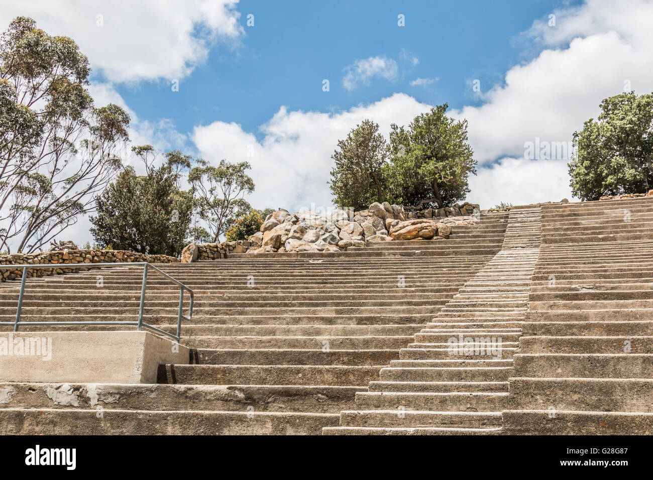 Des escaliers et des gradins à Mt. Parc Helix dans La Mesa, une ville dans la région de San Diego, en Californie. Banque D'Images