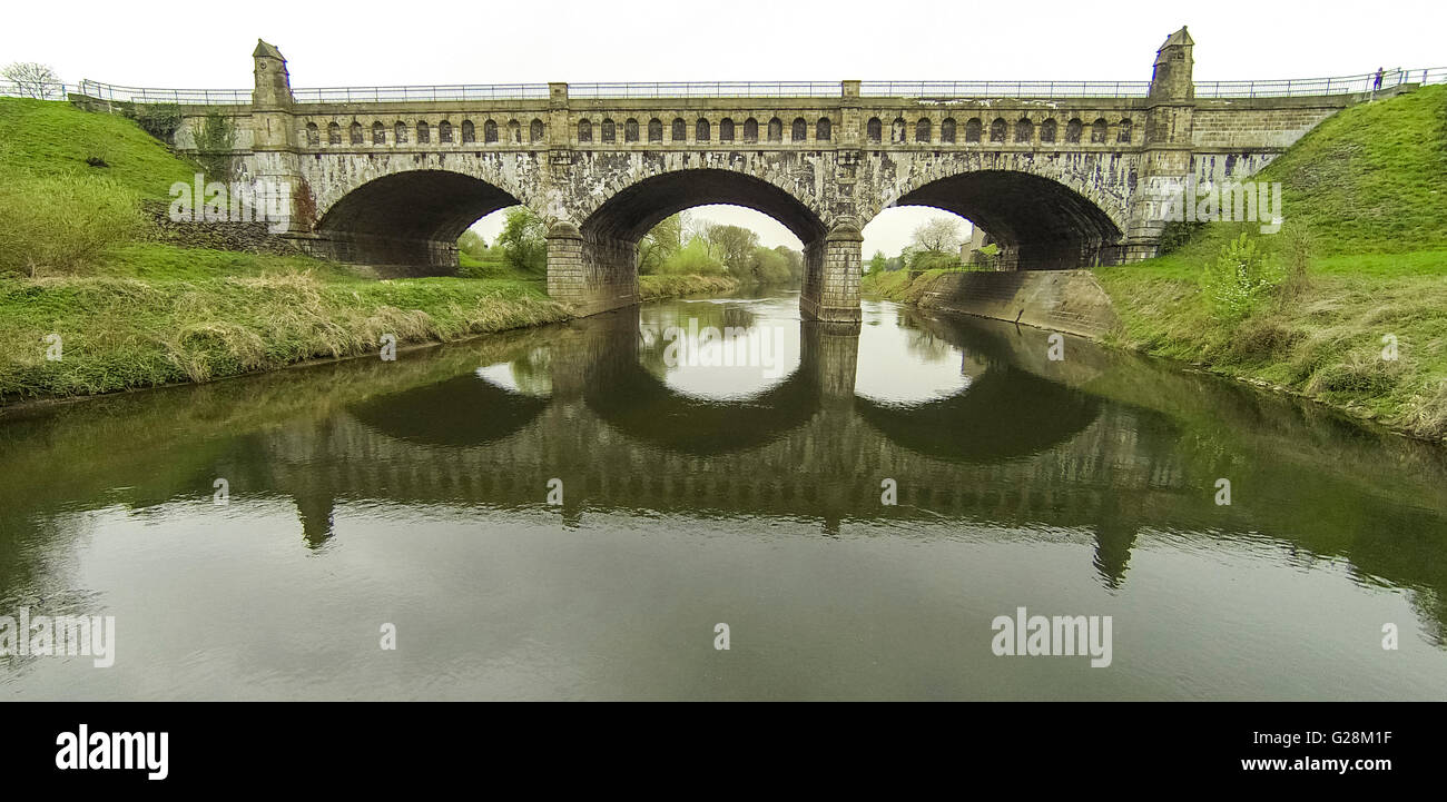 Vue aérienne, ancien ride, la construction d'un pont, de l'eau pont sur la lèvre, canal désaffecté, Lippeauen flux flux Lippe, conservation, Banque D'Images