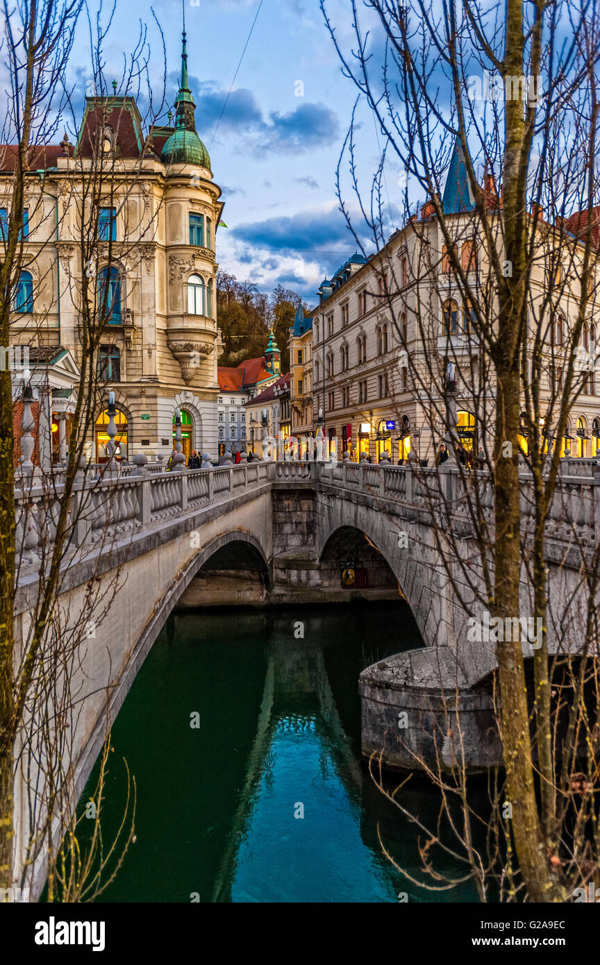 La Slovénie Ljubljana triple pont Tromostovje (, ) Banque D'Images