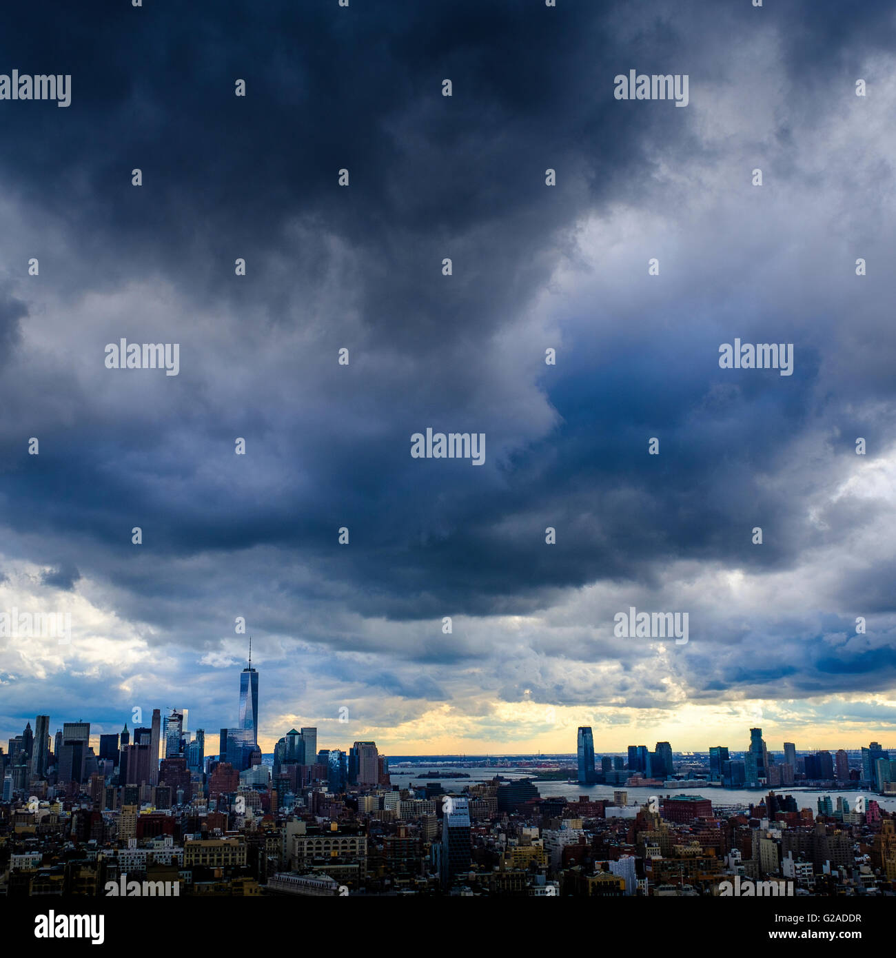 Skyline de New York à l'aube Banque D'Images