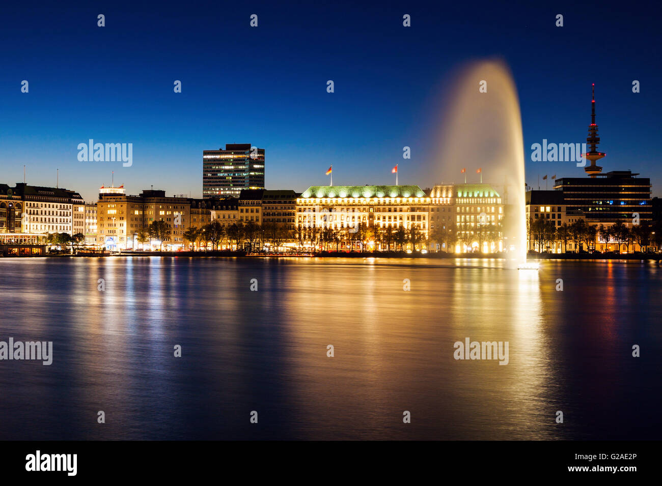 Format vst2.0 Binnenalster par à Hambourg Hambourg, Allemagne Banque D'Images