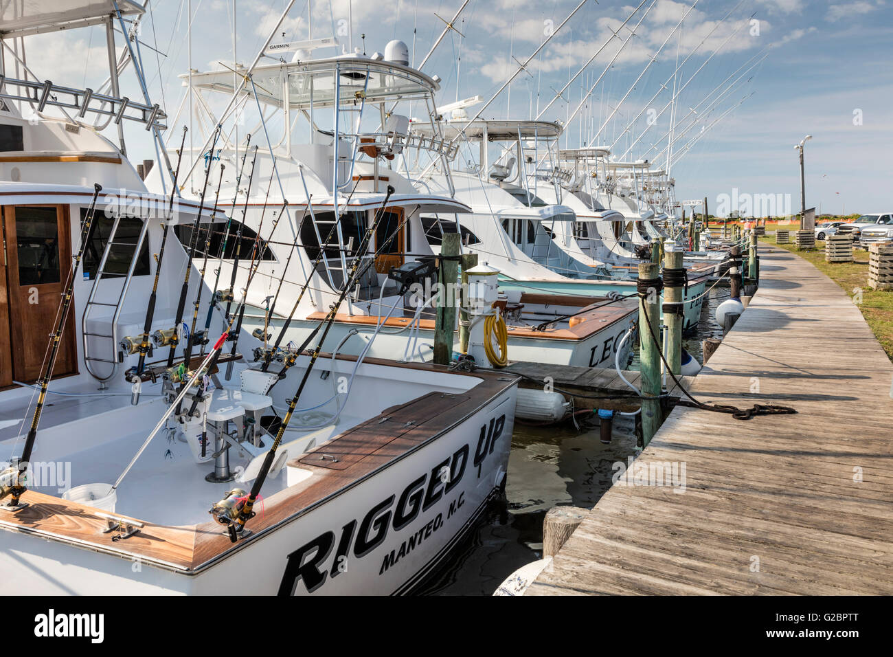 La pêche sportive en haute mer location de bateaux amarrés à l'Oregon Inlet Marina, Hatteras Island, Outer Banks, Caroline du Nord, États-Unis Banque D'Images
