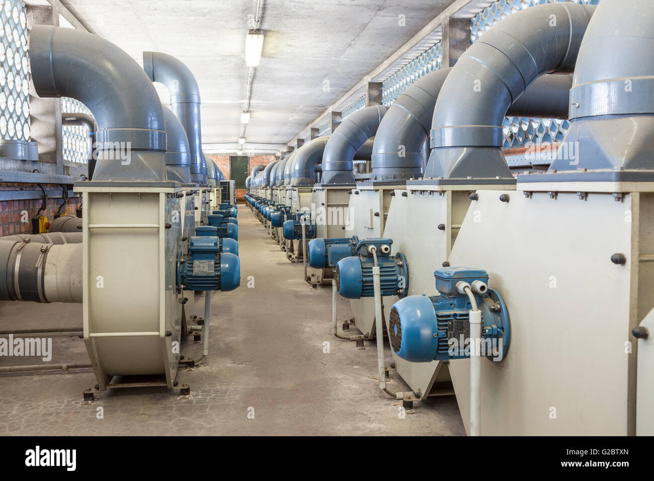 Les moteurs électriques pour l'extraction d'air Banque D'Images