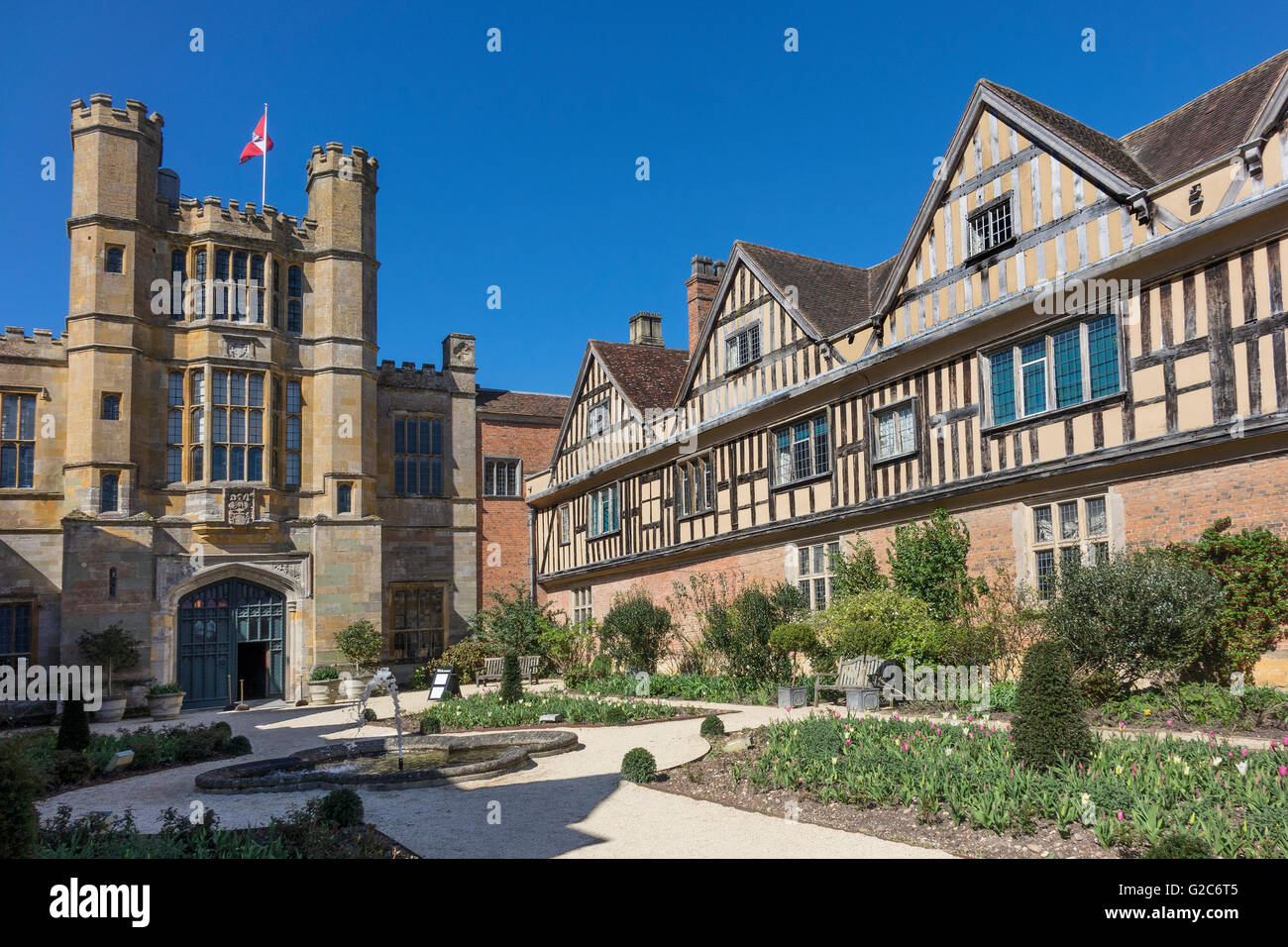 L'Angleterre, dans le Warwickshire, Alcester, Coughton Court Banque D'Images