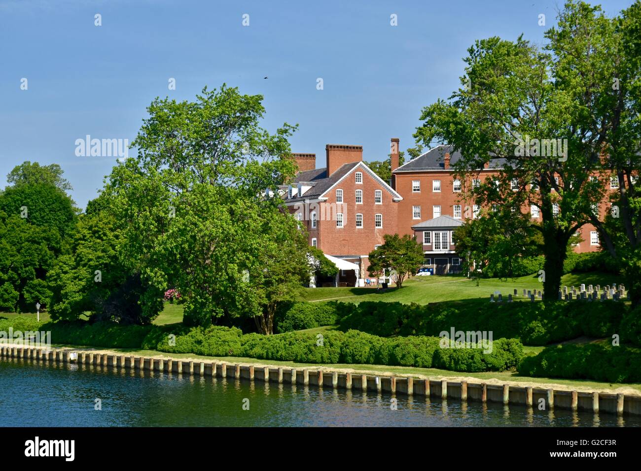 Beau bâtiment à côté de la baie près du port d'Annapolis Banque D'Images