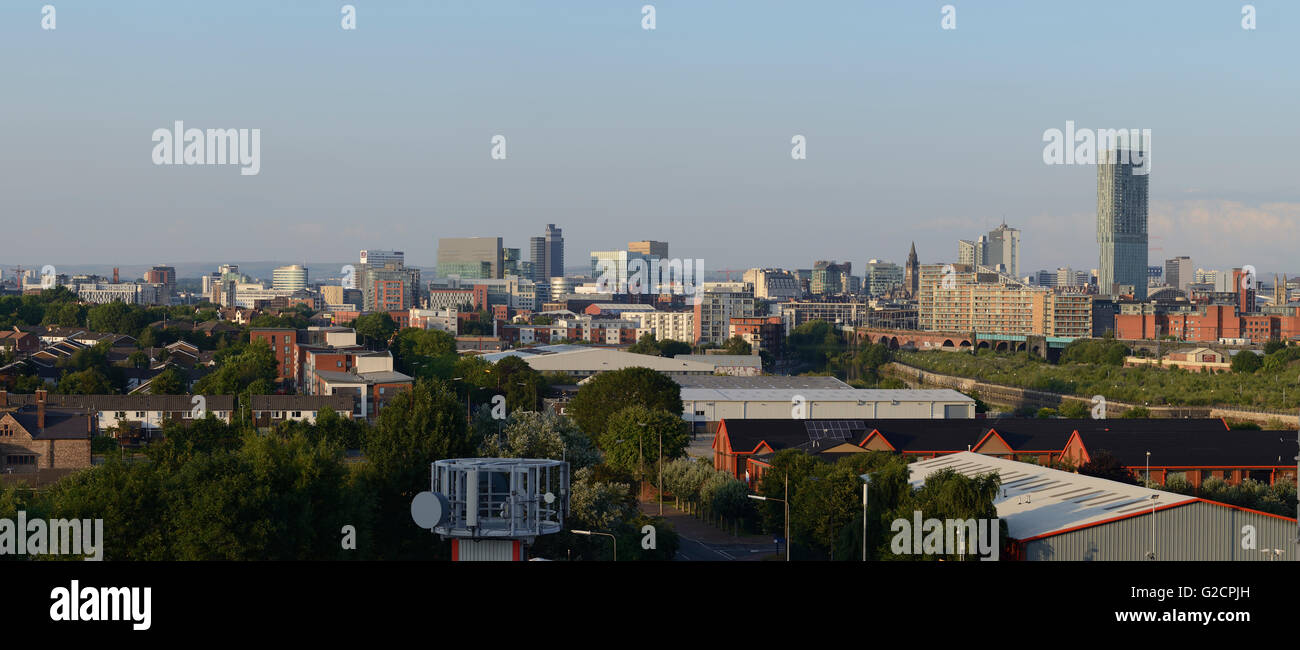 Le centre-ville de Manchester vue panoramique skyline Banque D'Images