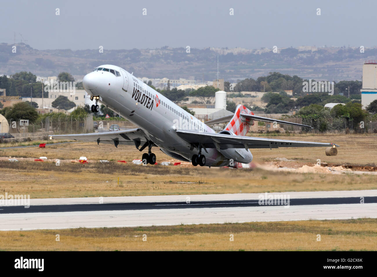 Volotea Boeing 717-2BL [EI-RL] piste de départ 13. Le Boeing 717 est un DC-9/MD-80 modification après DDM a été acquis par Boeing. Banque D'Images