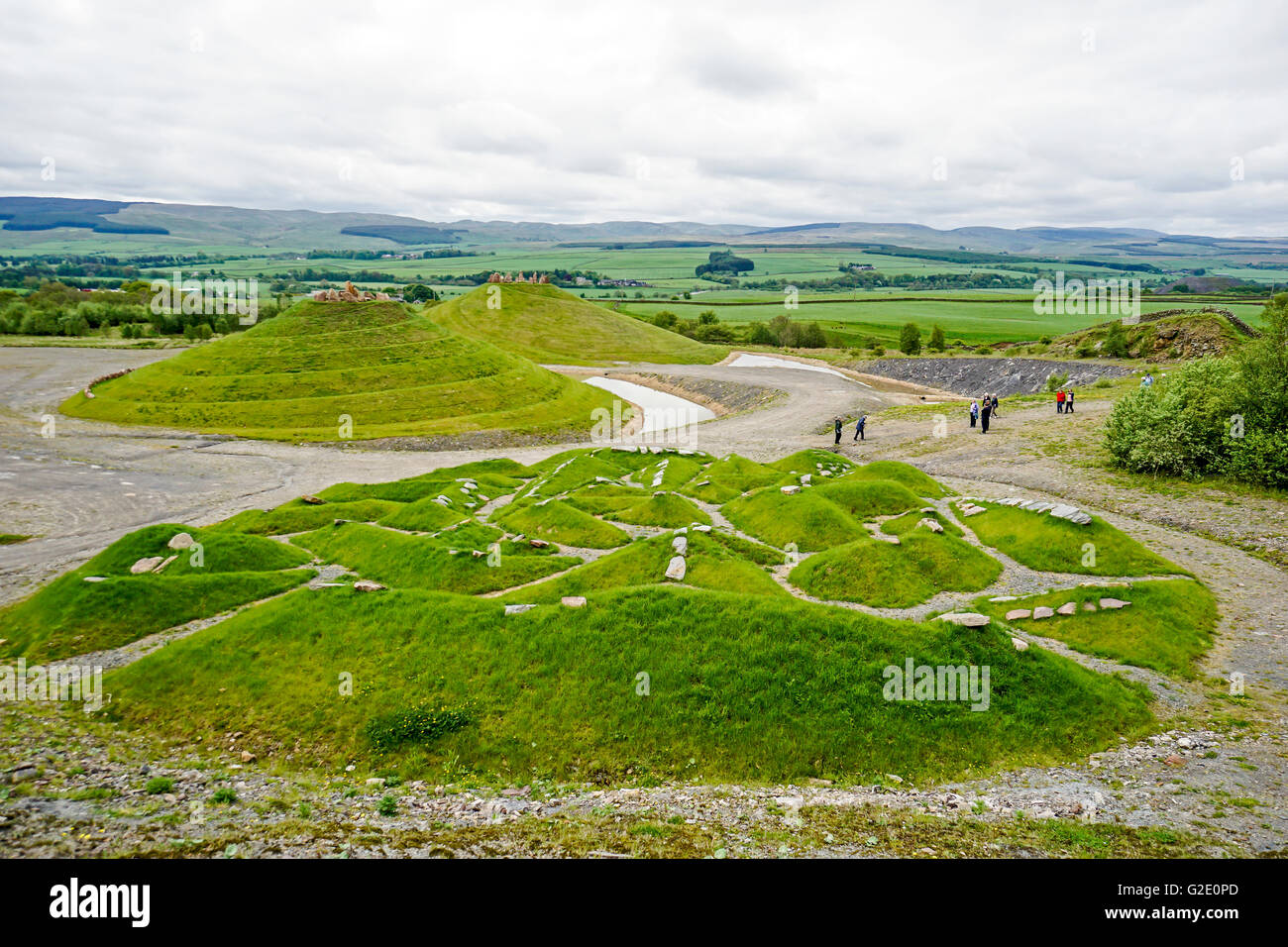 Crawick Multiverse près de Sanquhar dans la région de Nithsdale superamas de l'Écosse en Voie Lactée et la galaxie d'Andromède hill Banque D'Images