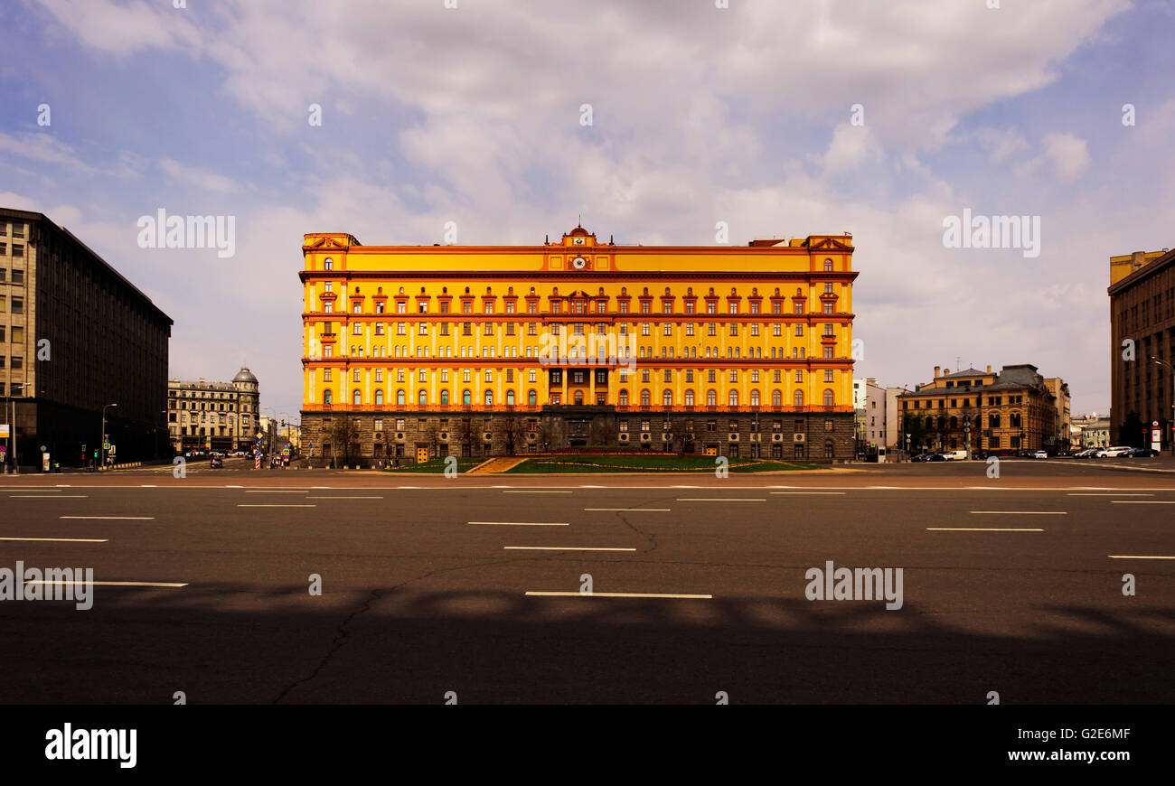 Bâtiment façade du KGB sur la place Loubianka à Moscou Banque D'Images
