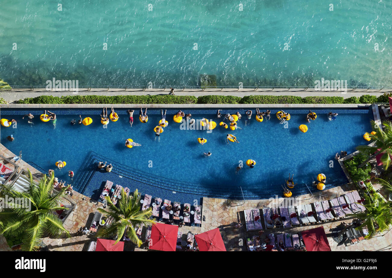 Oahu, Hawaï bleu avec beaucoup de place pour votre type. Banque D'Images