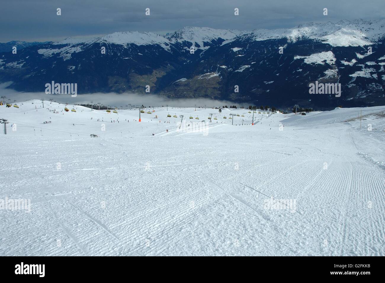 La neige sur la pente dans la vallée du Zillertal en Autriche Banque D'Images