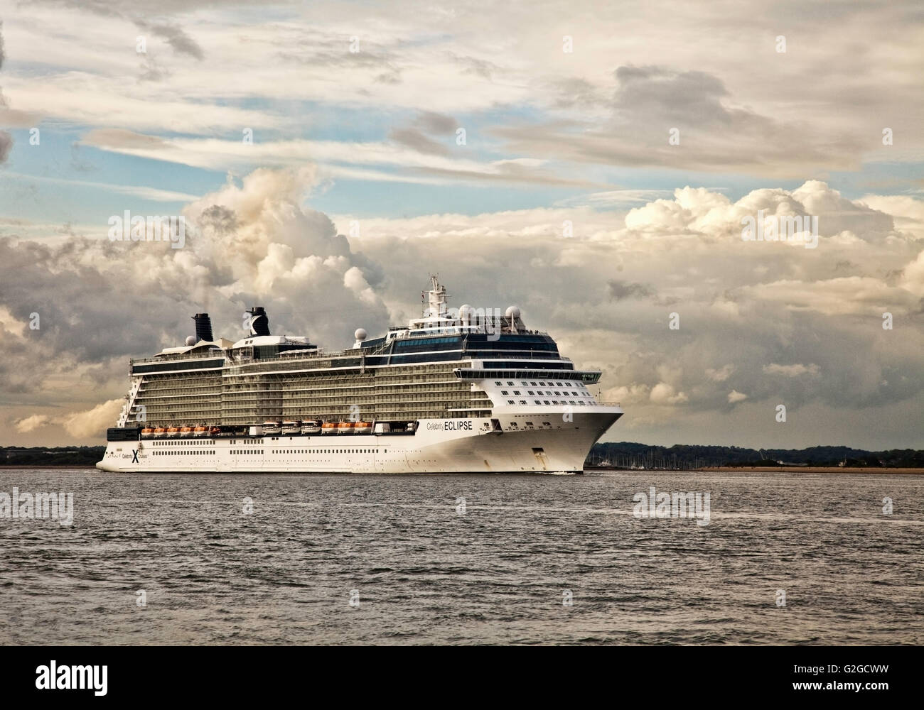 Bateau de croisière Celebrity Eclipse quitter Southampton en mai 2016 Banque D'Images
