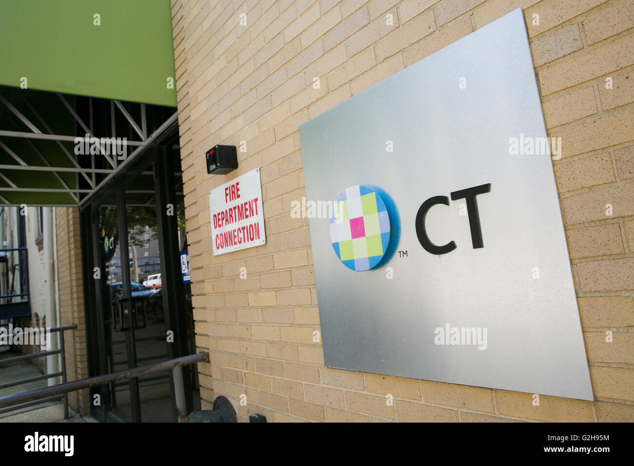 Un logo affiche à l'extérieur de la Corporation Trust Center, exploité par la société CT à Wilmington, Delaware le 8 mai 2016. Banque D'Images