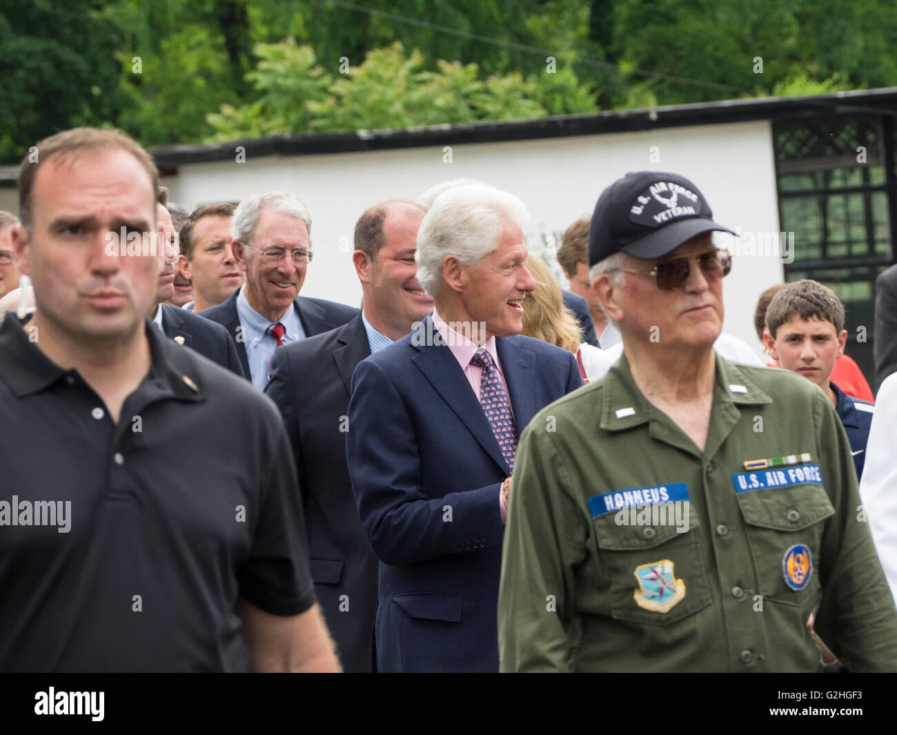 New York, USA. 30 mai, 2016. L'ancien président américain Bill Clinton dans sa ville natale Memorial Day Parade à Chappaqua New York, mai 30, 2016. Credit : 2016 Marianne A. Campolongo/Alamy Live News Banque D'Images