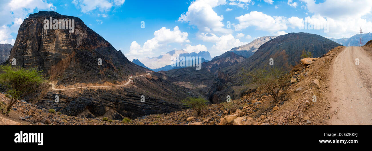 Oman, Jebel Akhdar, Al Batinah, vue panoramique de Wadi Bani Awf Banque D'Images