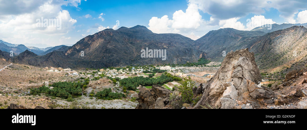 Oman, vue panoramique de Wadi Bani Awf, Al Hajir Banque D'Images