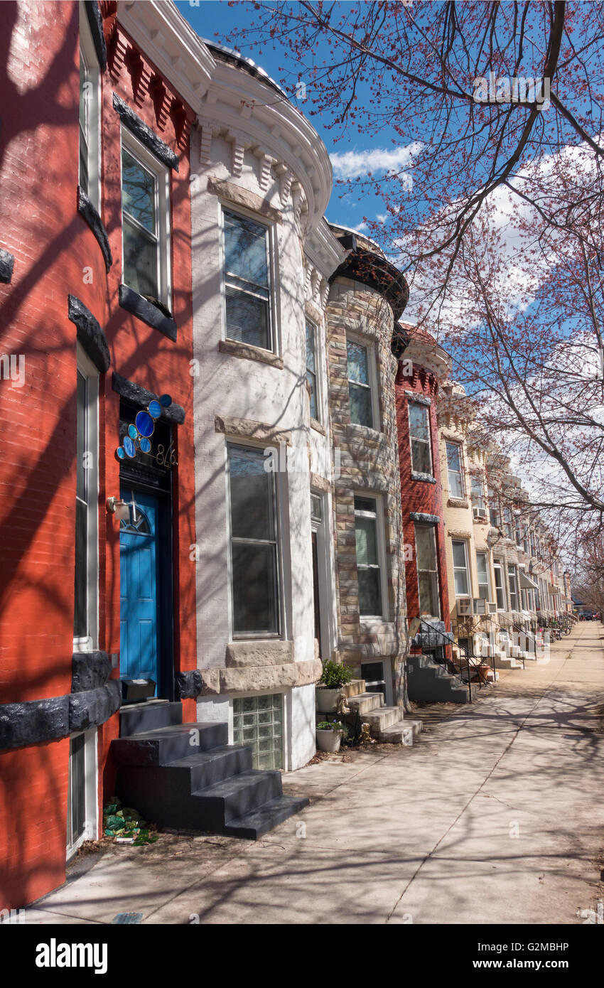 Quartier historique des maisons en rangée à Baltimore Maryland Banque D'Images