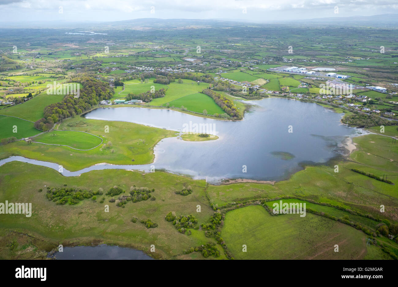 Vue aérienne, Ballyallia Lake, comté de Clare, Clare, Irlande, Europe, vue aérienne, les oiseaux-lunettes de vue, vue aérienne, photo aérienne Banque D'Images