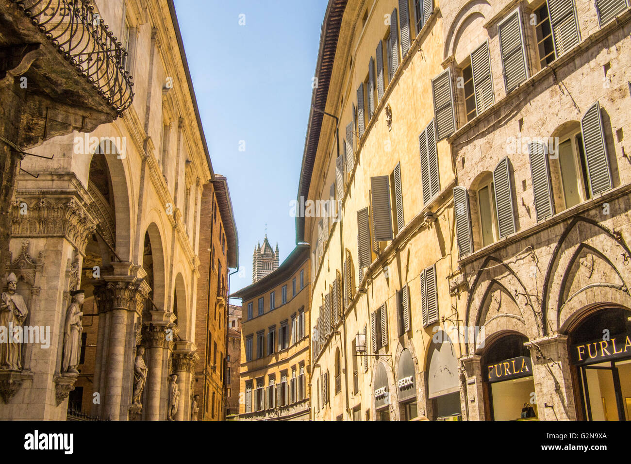 Street à Sienne, Toscane, Italie. Banque D'Images
