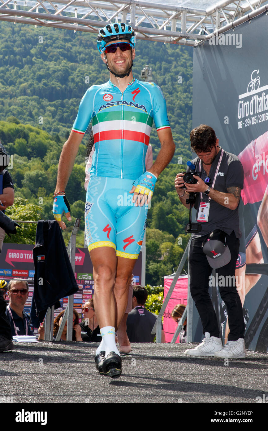 San Lorenzo del Vallo lake Santa Croce, Italie - 21 mai 2016 : Stade 14 Nibali Vincenzo du 99e du Tour d'Italie 2016 Banque D'Images