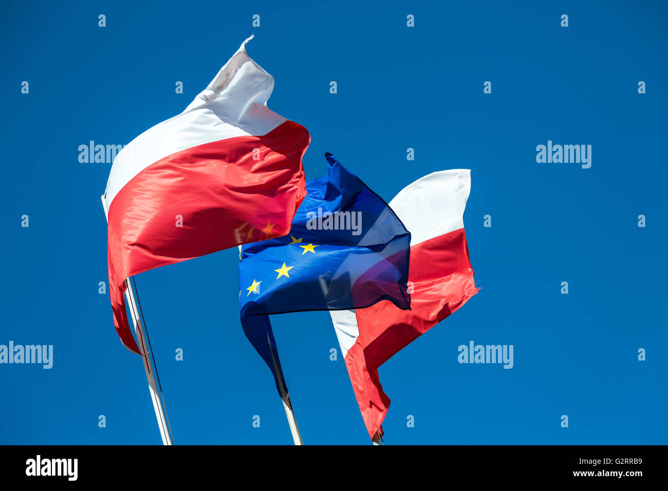 Sopot, Pologne, drapeau de l'UE et les drapeaux polonais Banque D'Images