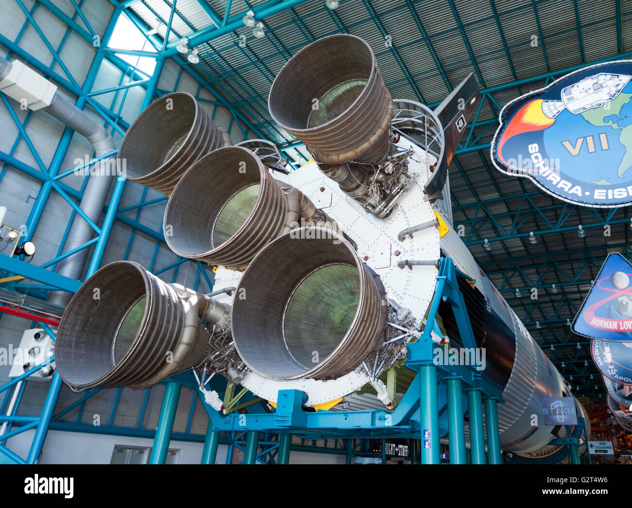Les moteurs fusée géante sur la première étape de la Fusée Saturn V, qui a été utilisé dans le programme Apollo de prendre des hommes sur la lune. Banque D'Images