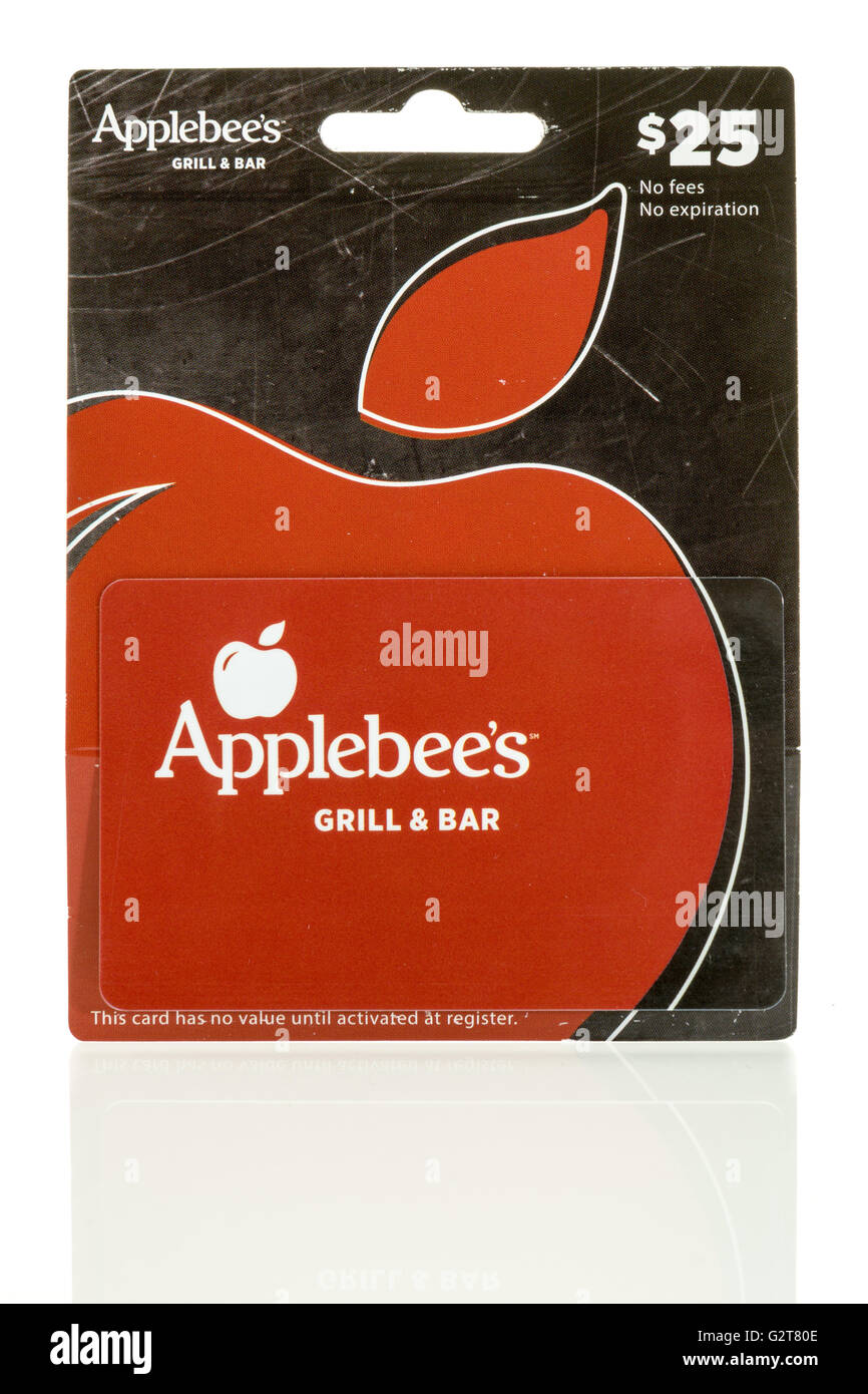 Winneconne, WI - 25 mai 2016 : l'Applebee's Gift carte de débit sur un fond isolé Banque D'Images