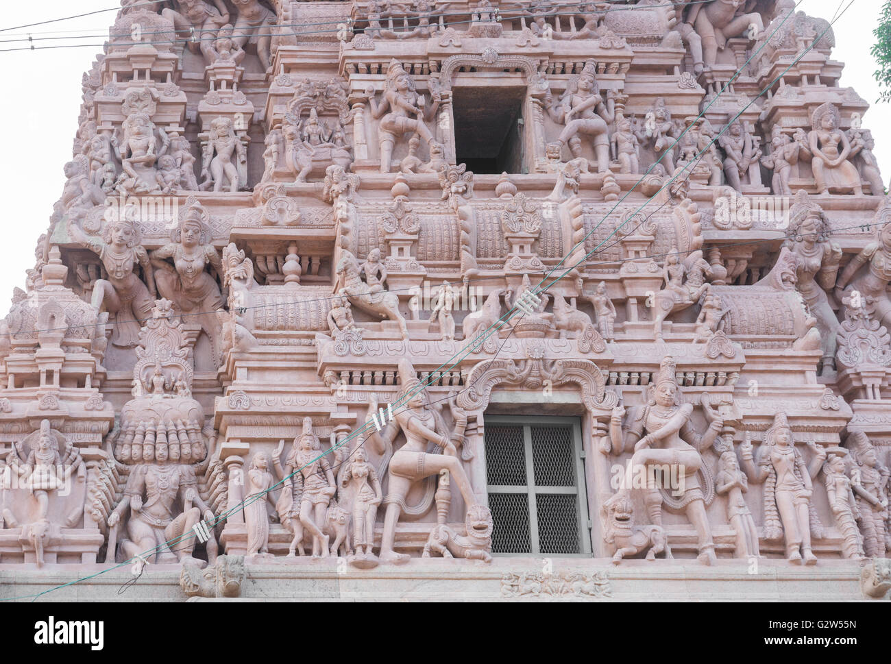 Section intermédiaire de temple de Shiva dans Thirumayam. Banque D'Images