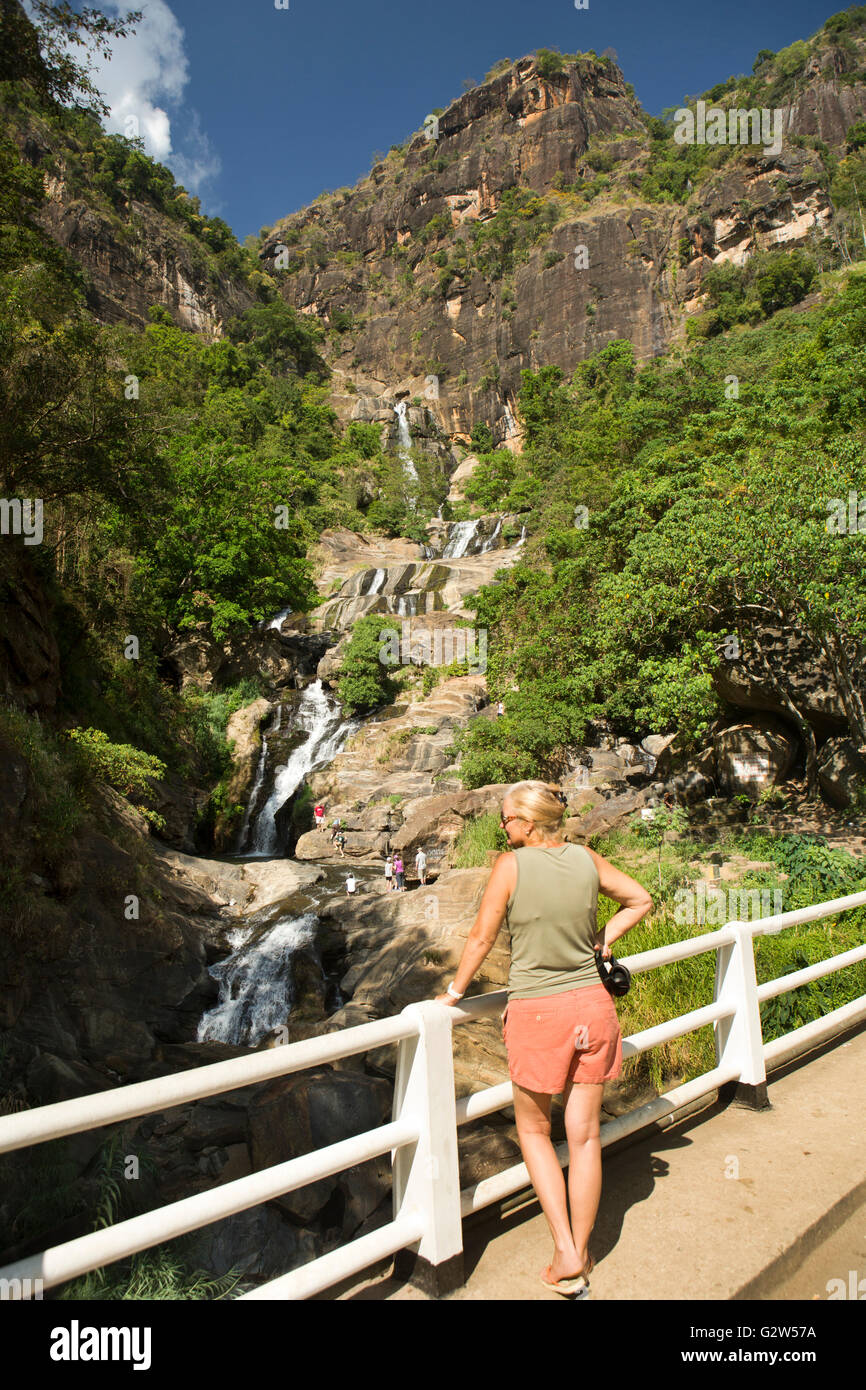 Sri Lanka, Highlands, Rawana Ella, Bambaragama Falls Cascade ci-dessous, Banque D'Images
