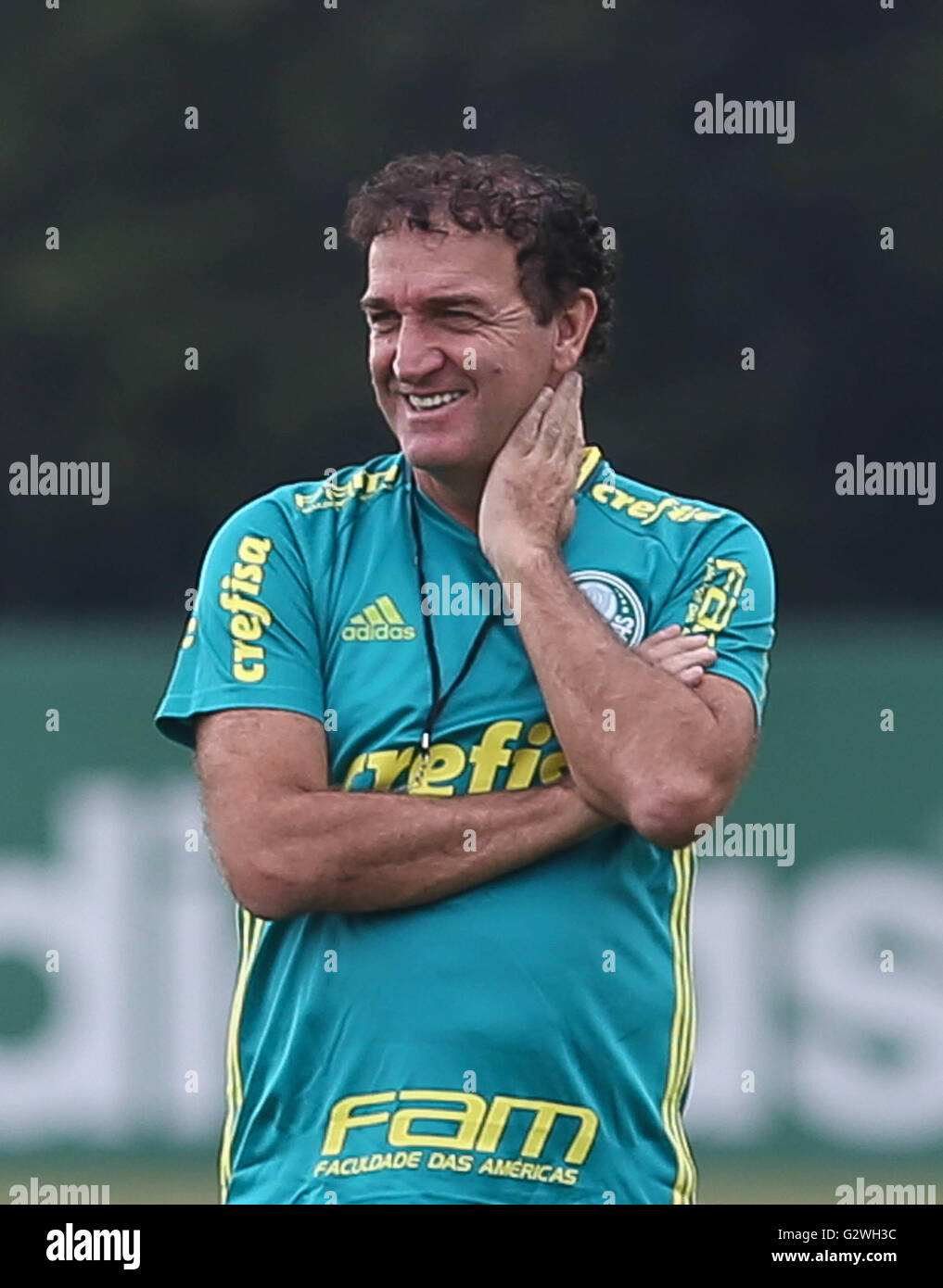 SAO PAULO, BRÉSIL - 04/06/2016 : FORMATION D'ARBRES - l'entraîneur de Cuca SE Palmeiras, au cours de la formation, l'Académie de football à Barra Funda. (Photo : Cesar Greco / FotoArena) Banque D'Images