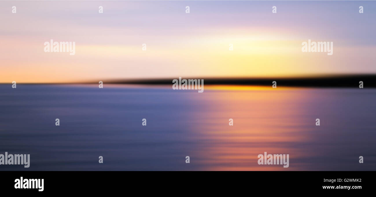Colorful sunset over Sea coast. Arrière-plan flou photo avec correction tonale filtre photo et motion blur effet Banque D'Images