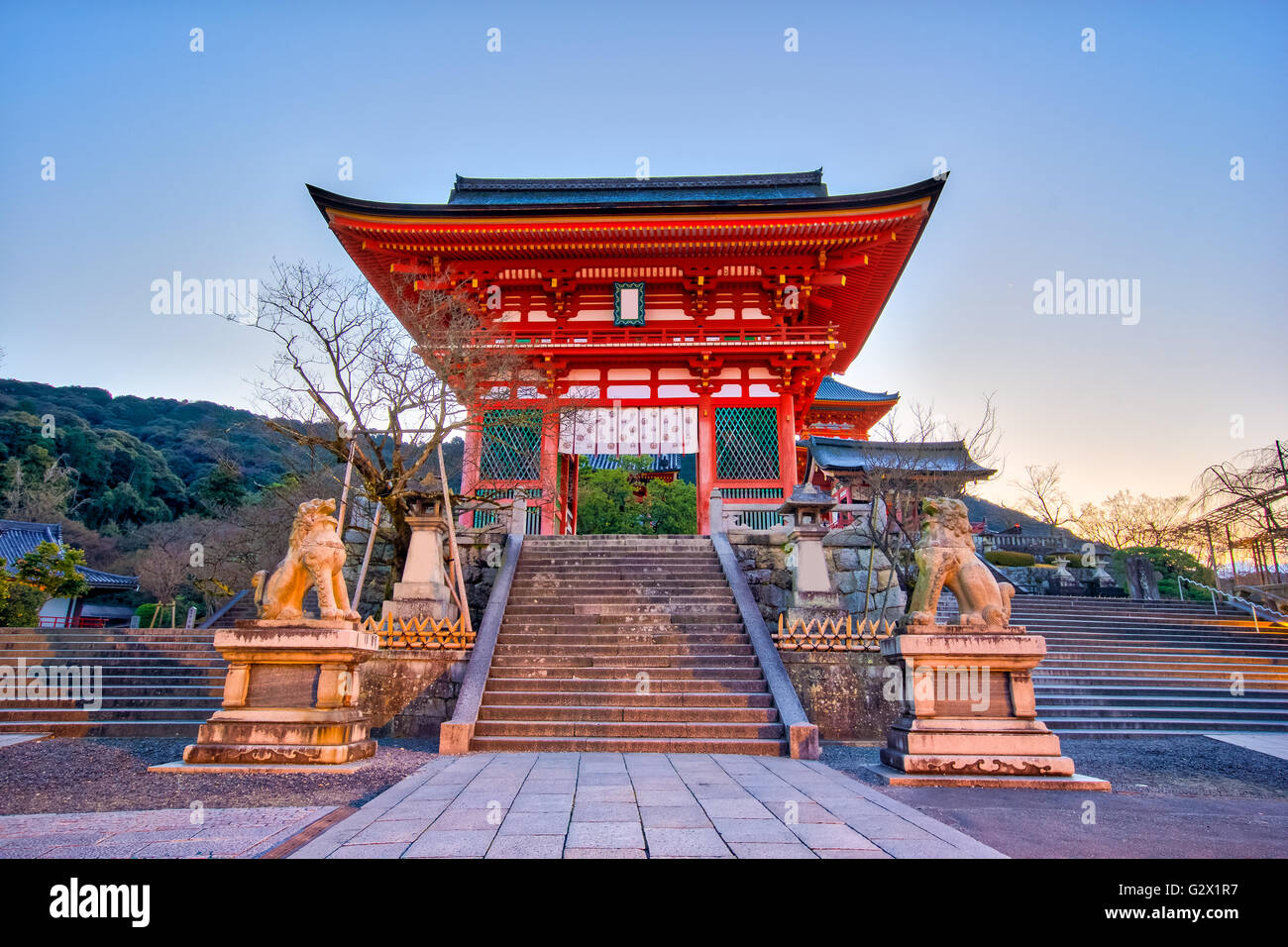 Kyoto, Japon- 31 décembre 2015 : Temple Kiyomizu-dera est un temple bouddhiste indépendant dans l'est de Kyoto. Le temple fait partie du son Banque D'Images