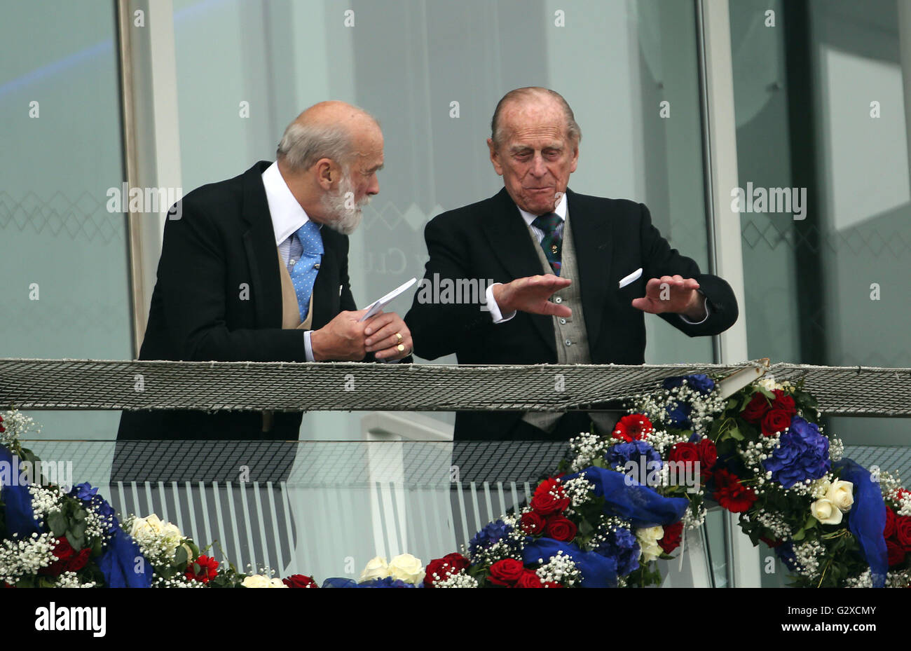 Le duc d'Édimbourg au cours de la journée du derby d'Epsom Derby Investec 2016 Festival à l'hippodrome d'Epsom, Epsom. Banque D'Images