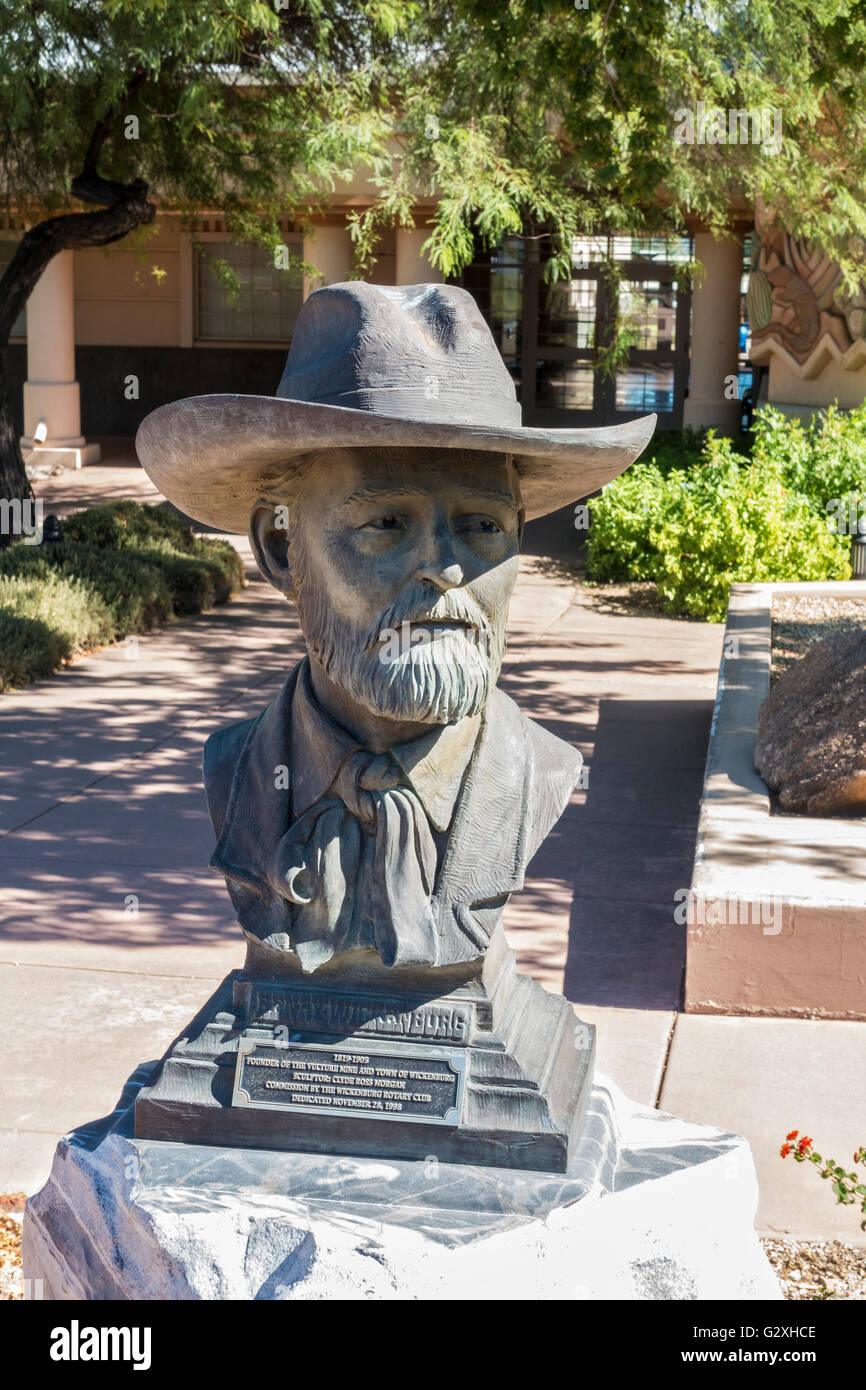 Arizona, Wickenburg, sculpture de la ville homonyme Henry Wickenburg créé par le sculpteur Clyde Ross Morgan Banque D'Images