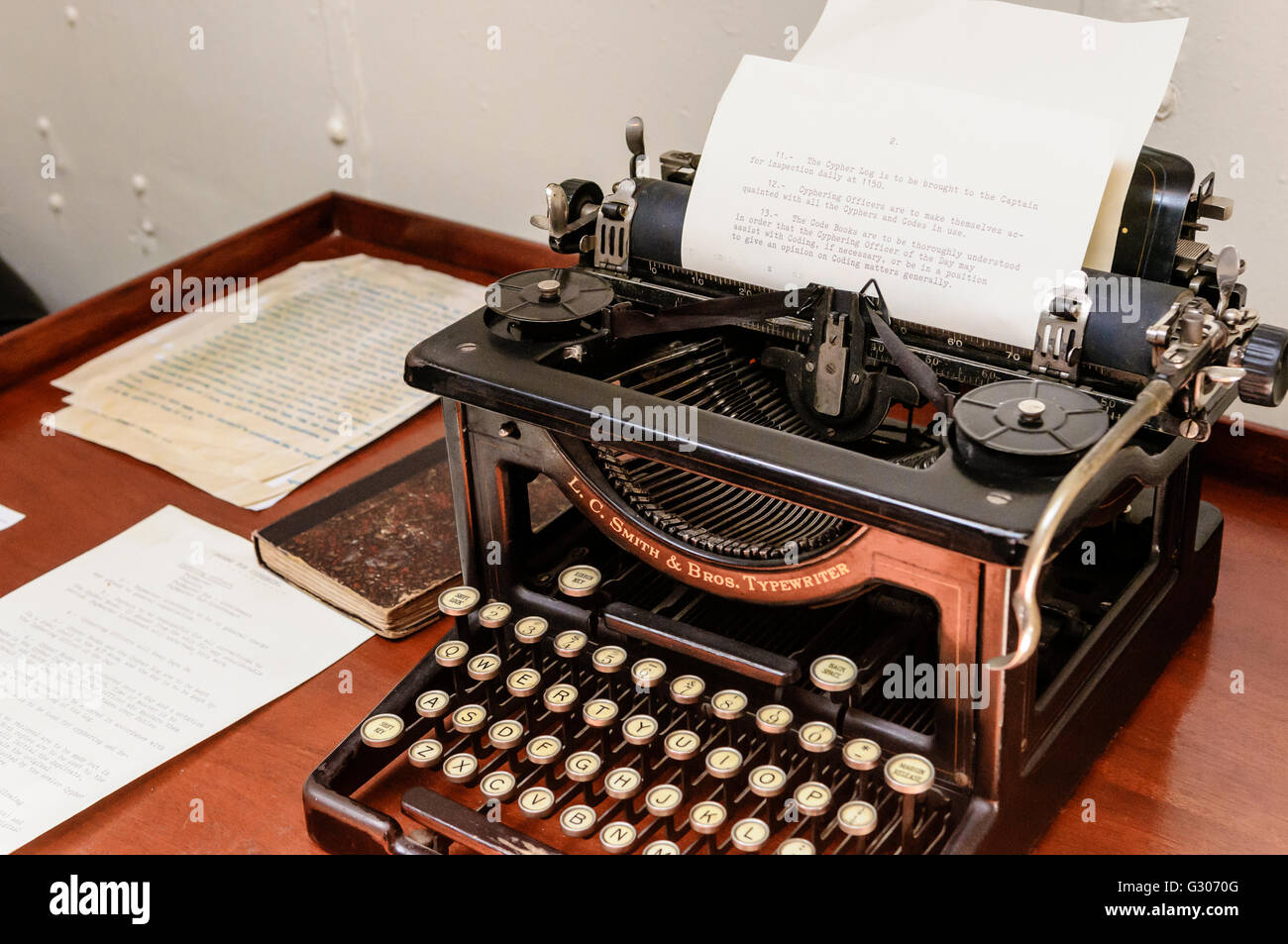Ancien bureau bureau et machine à écrire à partir de début des années 1900. Banque D'Images