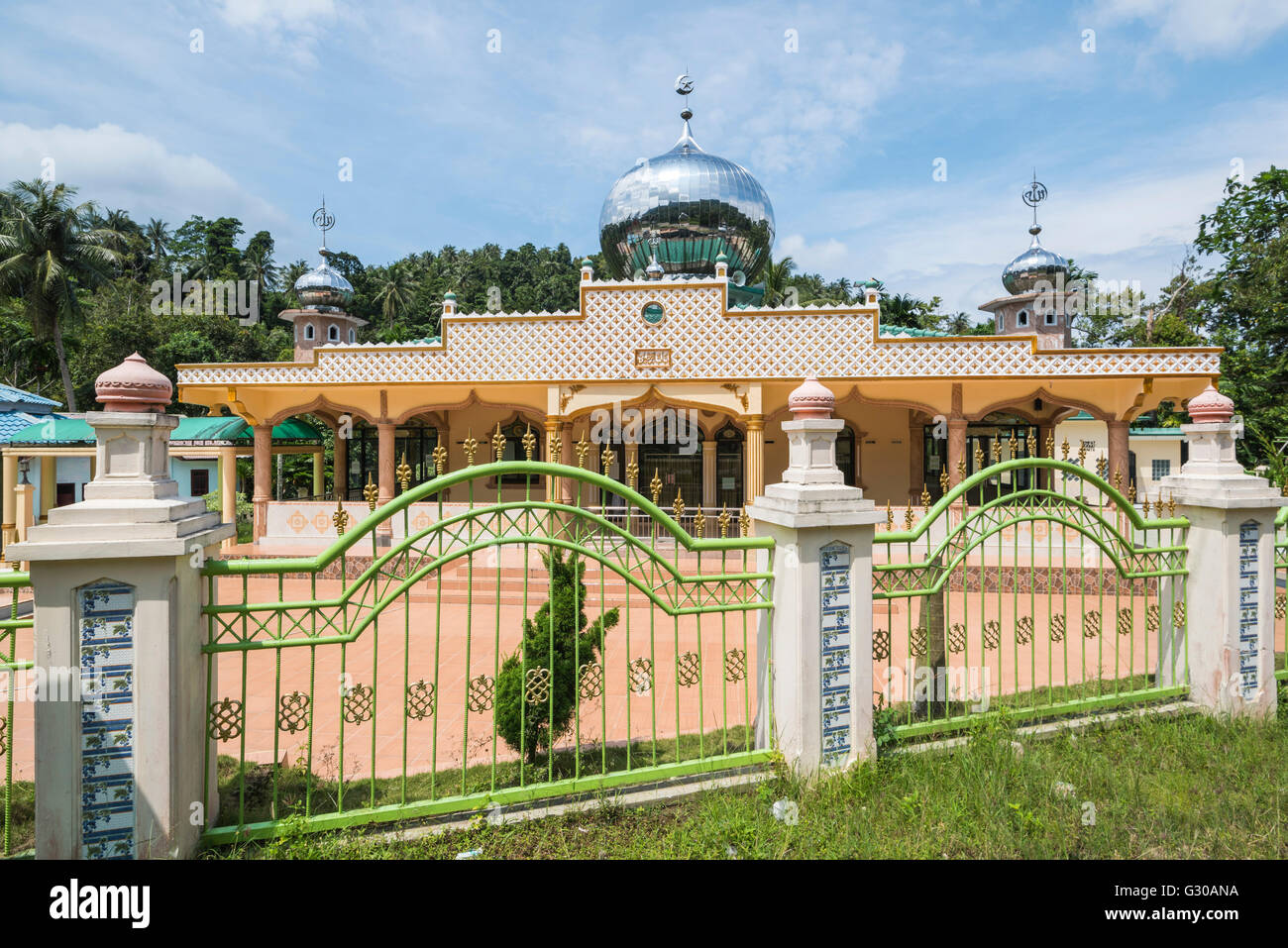 Mosquée Baburrahman, île de Pulau Weh, Province d'Aceh, Sumatra, Indonésie, Asie du Sud, Asie Banque D'Images