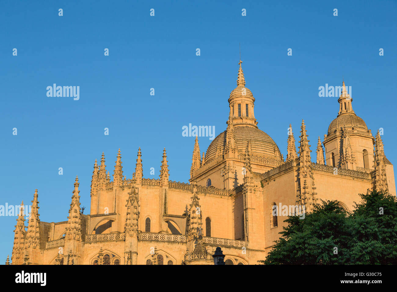 L'imposante cathédrale gothique de Segovia, Castilla y Leon, Spain, Europe Banque D'Images